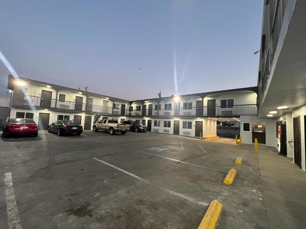 لوس أنجلوس Lux Inn المظهر الخارجي الصورة