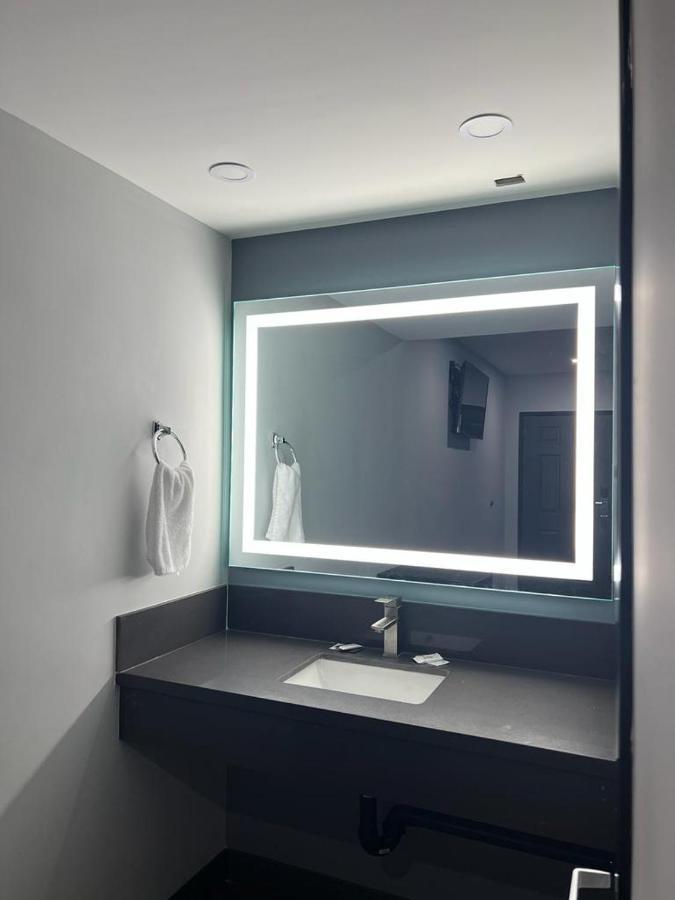 لوس أنجلوس Lux Inn المظهر الخارجي الصورة